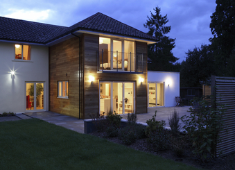 Large_house_illuminated_in_the_evening