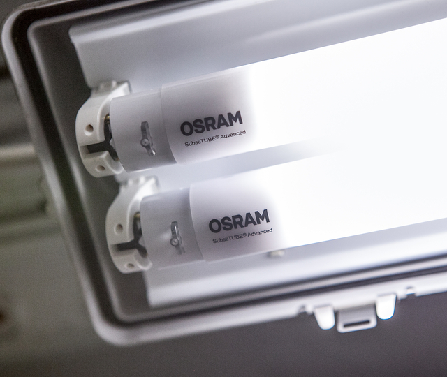 T8 LED tubes